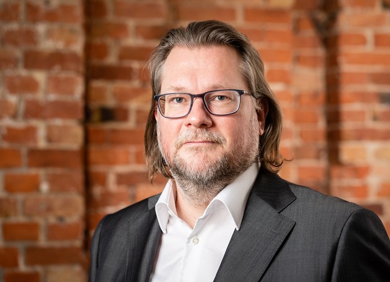 Markus Hannebauer, Founder and Chairman.